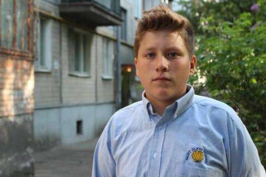 «Мне стало нечем дышать»: 15-летний киевлянин рассказал, как спас соседей на пожаре