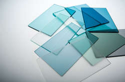 Китайці створили рекордно тонке скло