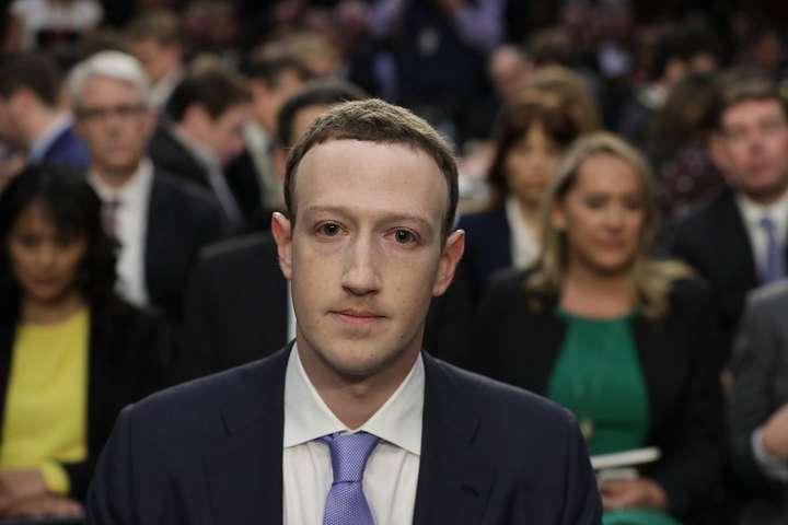 Цукерберг завтра виступить у Європарламенті щодо витоку даних у Facebook 
