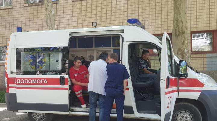 Масове отруєння у Миколаєві: 11 дітей повернулися з лікарні додому