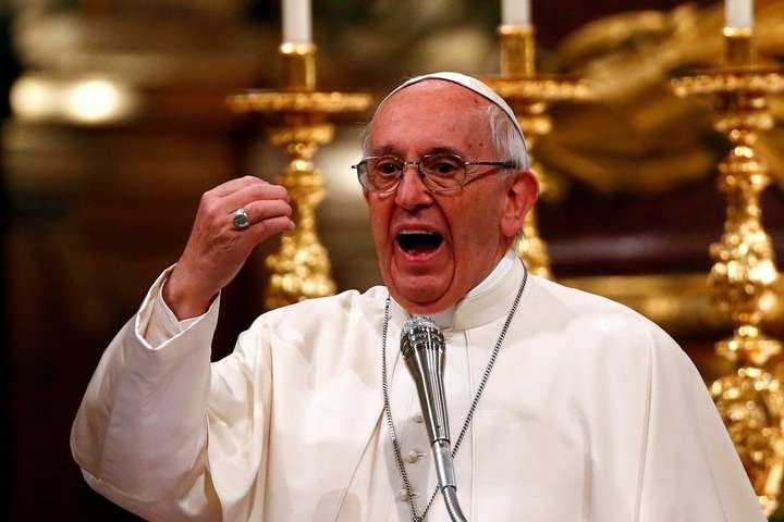 Папа Римський заявив, що геїв створив Бог, - ЗМІ