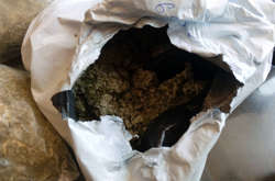 У Херсоні поліцейські затримали подружжя, яке торгувало наркотиками