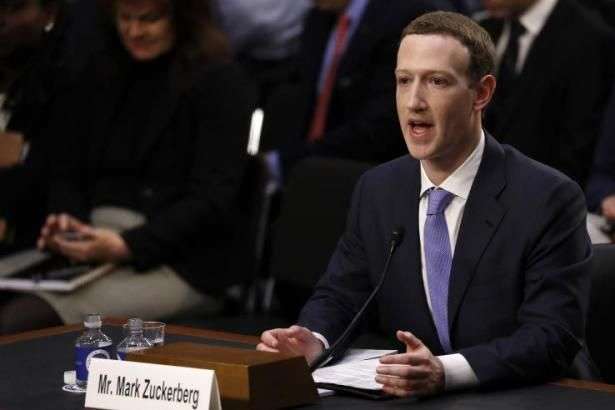Цукерберг вибачився у Європарламенті за витік даних користувачів Facebook 