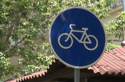 В Одесі вздовж велодоріжки на Ольгіївській встановлено знаки
