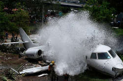 У Гондурасі розбився приватний пасажирський літак