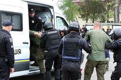 У Харкові затримали військових, які поширювали наркотики серед курсантів