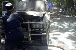 На  Французькому бульварі спалили позашляховик головлікаря санаторію