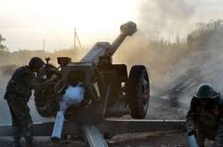 Російські окупанти продовжують активні бойові дії на Донбасі