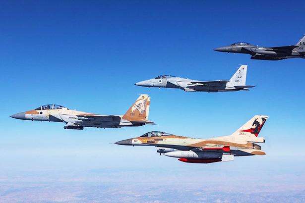 Ізраїль завдав авіаударів по об'єктах ХАМАС