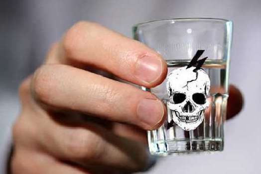 Смерть шістьох людей від алкоголю у Борисполі розслідують як умисне вбивство