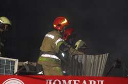 Біля станції метро Академмістечко сталася велика пожежа (фото, відео)