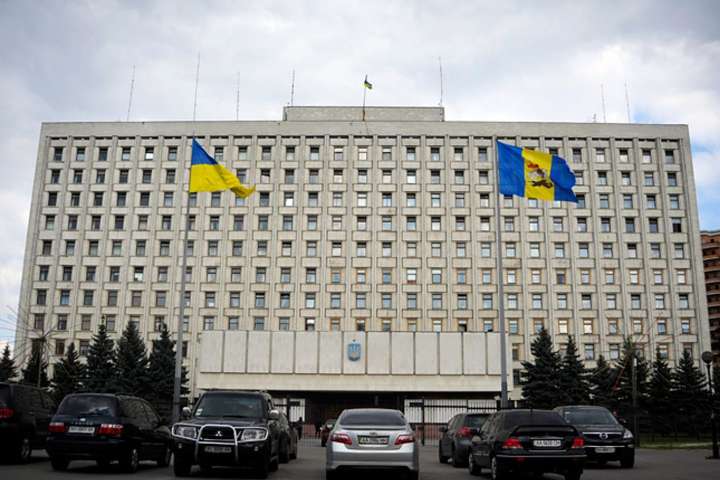 Київську облдержадміністрацію виселяють зі столиці - ЗМІ