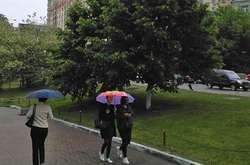 Синоптики попереджають: на Київ насувається гроза