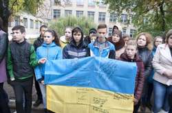 Як звільнити директора школи у незаконний спосіб. Досвід Марганця (прес-конференція)