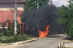 В Одесі підпалили автомобіль очільника екологічної інспекції