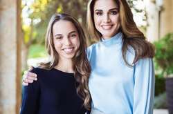 Королева Рания показала свою 17-летнюю красавицу-дочь