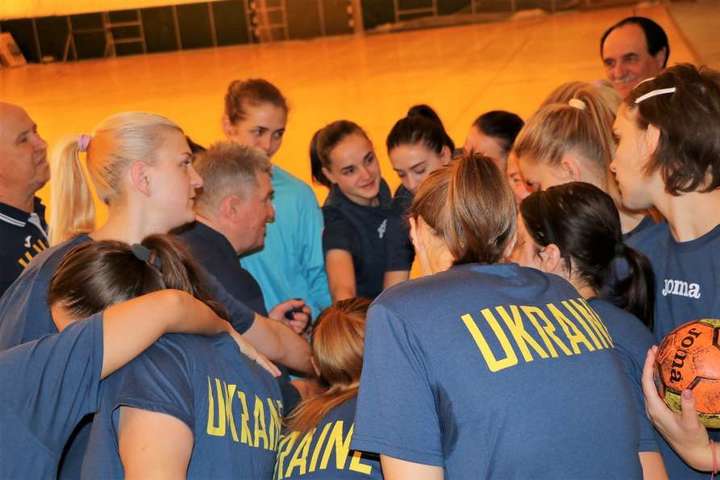Збірна України з гандболу розпочала підготовку до матчів проти Норвегії та Хорватії