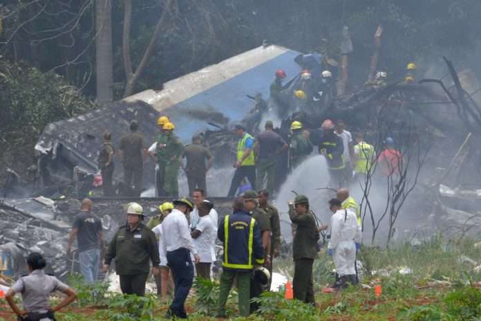 Авіакатастрофа на Кубі: з'явилося відео падіння Boeing 737 