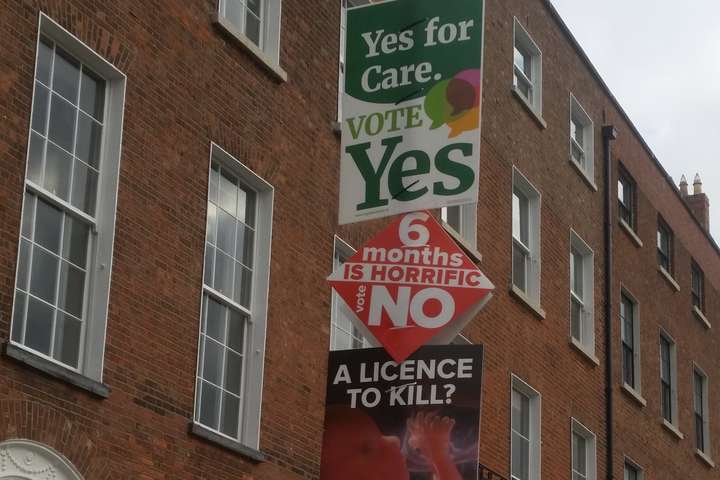 Екзитполи показали перемогу прибічників легалізації абортів на референдумі в Ірландії