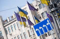 Єврокомісар розповів про шанси України втратити безвіз