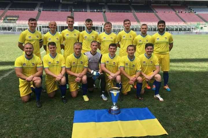 Українці перемогли на чемпіонаті Європи з футболу між священиками
