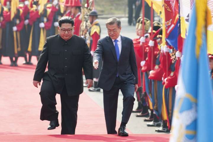 Лідери Північної та Південної Корей провели ще одну зустріч