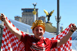 Більше половини іноземних вболівальників уже виїхали з України