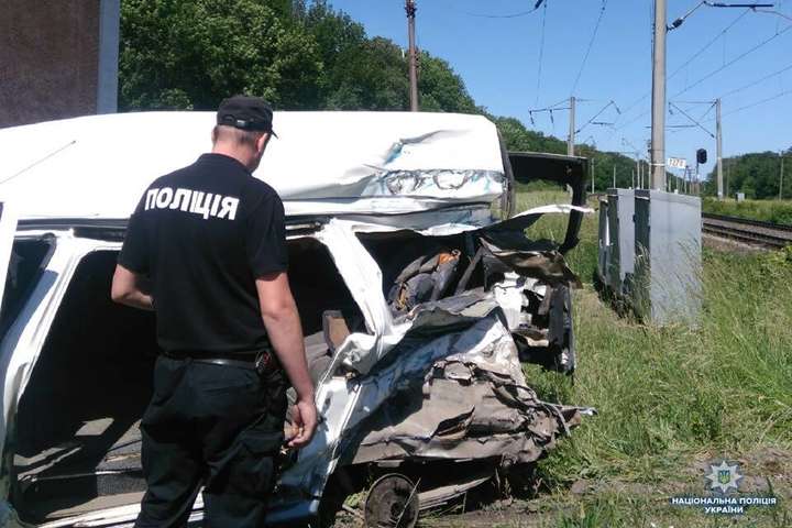 Смертельна ДТП на залізниці на Одещині: попередньо, водій бусу був тверезим
