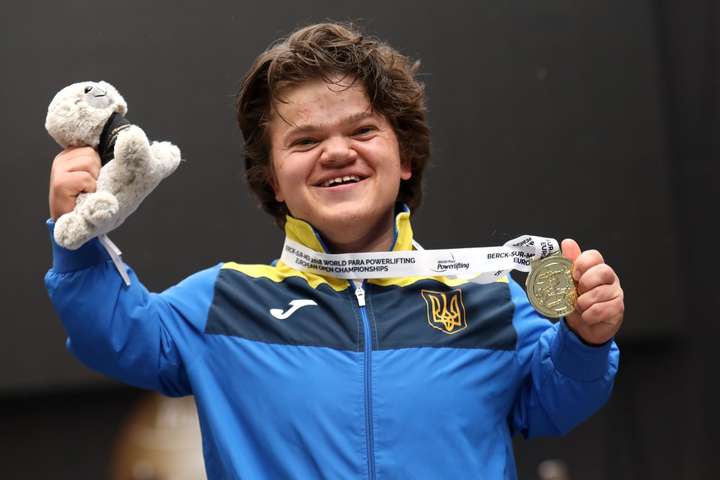 Українські паралімпійці вже здобули 10 нагород чемпіонату Європи з пауерліфтингу