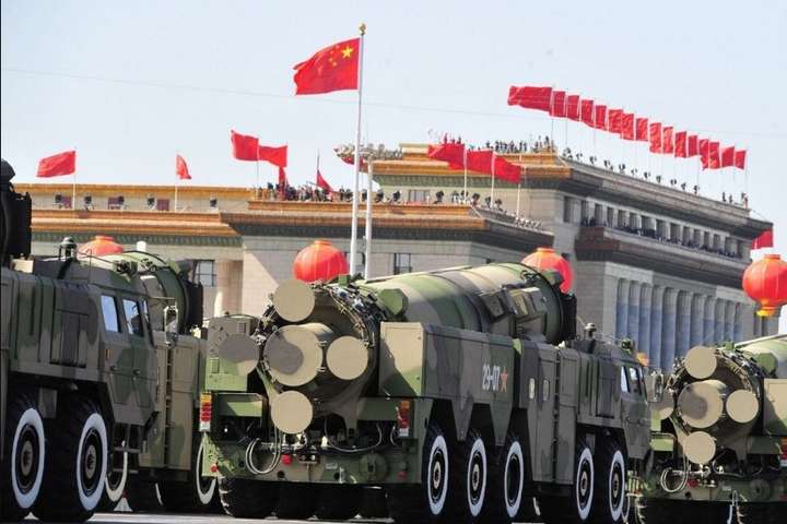 Китай активно розробляє ядерну зброю нового покоління – ЗМІ