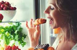 Мир отмечает День здорового пищеварения. Как питаться, чтобы не стареть