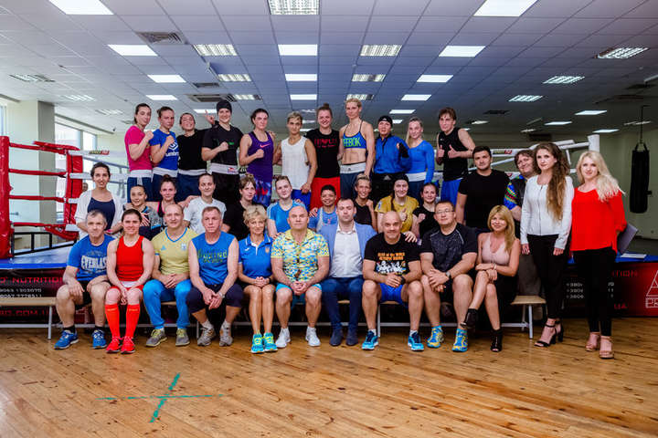 Збірна України визначилася зі складом на жіночий чемпіонат Європи з боксу