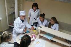 Кабмін змінив правила зарахування до медичних та педагогічних вишів