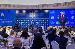 Порошенко сьогодні проголосить десятиріччя української мови