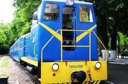 Сьогодні маленькі кияни можуть безкоштовно покататися на дитячій залізниці