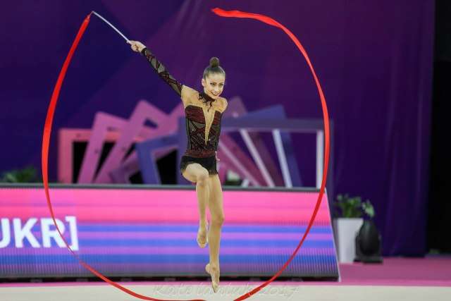 Українська грація Фотієва завоювала чотири медалі на турнірі з художньої гімнастики в Казахстані