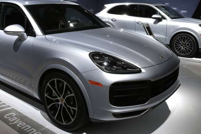 Porsche остановила продажу новых автомобилей в Европе