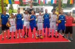Збірні України з баскетболу 3х3 вийшли у чвертьфінал турніру у Франції