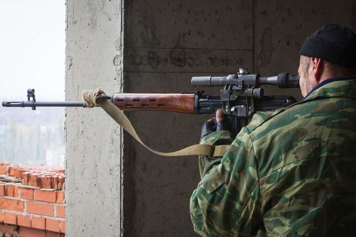 Доба на Донбасі: 33 обстріли, активізувалися снайпери бойовиків