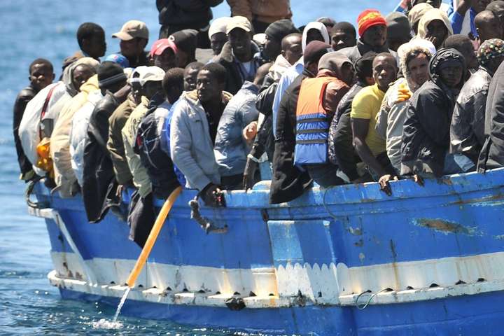 Новий глава МВС Італії хоче депортувати всіх нелегальних мігрантів