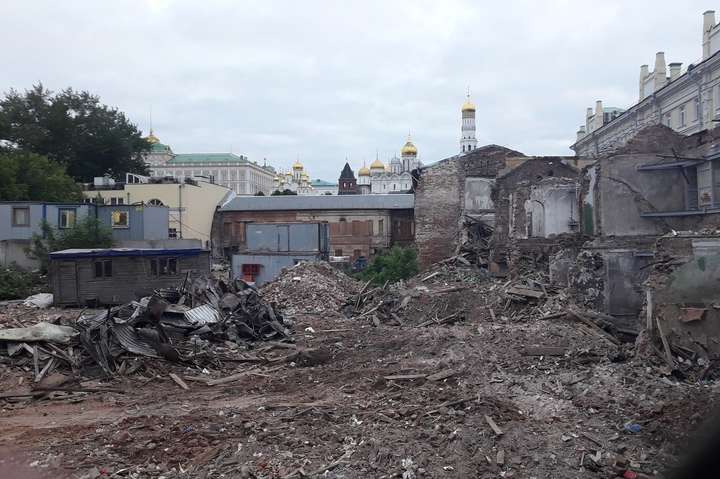 Навпроти московського Кремля знесені сім будівель XIX століття: фото