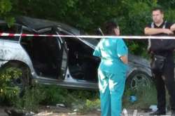 У Запоріжжі автомобіль на швидкості збив насмерть жінку з дитиною