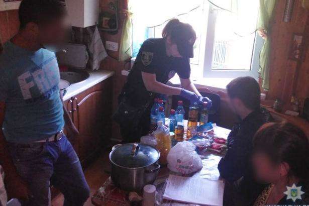 На Донеччині поліцейські ліквідували наркопритон