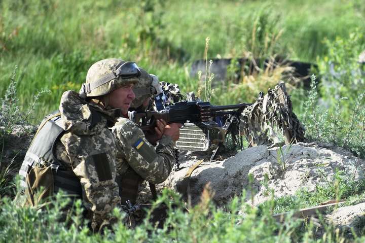 Ситуація на Донбасі: бойові дії тривали переважно на донецькому напрямку