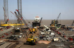 Кладбище кораблей в индийском Гуджарате. Фотогалерея