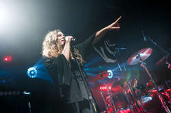 Солистка группы Kazka спела дуэтом с фронтменом группы Mountain Breeze