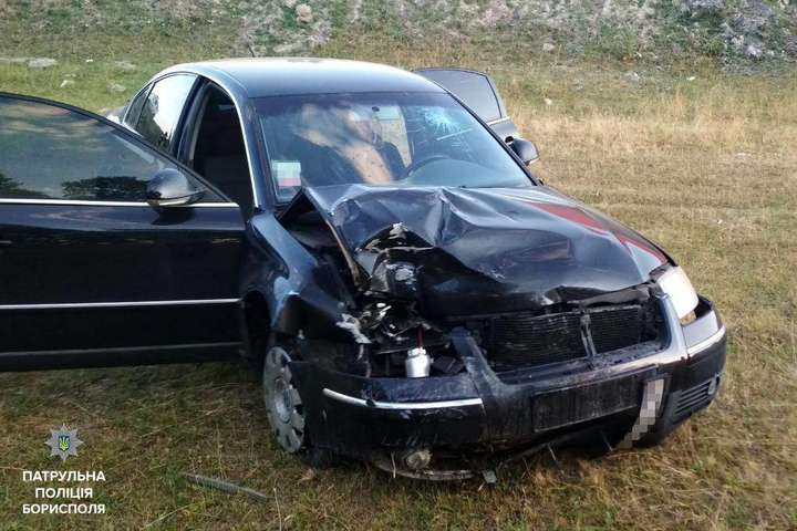 Під Києвом втеча п'яного водія від поліції закінчилася автокатастрофою