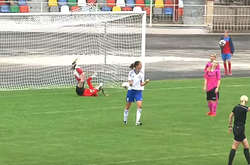 Не гірша за Бейла: українка Апанащенко забила красивий гол через себе (відео)