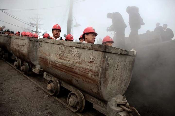 У Китаї стався вибух на залізному руднику: 11 загиблих