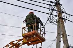 Енергетики відключать світло частині жителів Київщини (адреси)